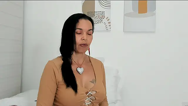 Snapshot of Evawalker_ chatting on October 24, 3:13 am Evawalker online show from October 24, 3:13 am