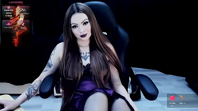 Snapshot of nasty_katty_ chatting on October 2, 9:53 pm nasty katty  online show from October 2, 9:53 pm