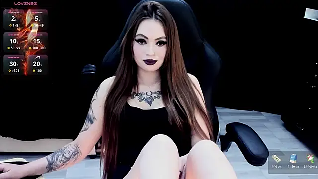 Snapshot of nasty_katty_ chatting on October 3, 10:04 pm nasty katty  online show from October 3, 10:04 pm