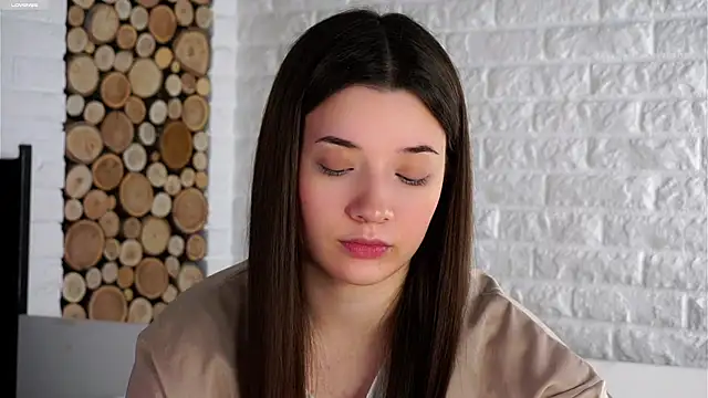 LowOncoming online show from October 11, 4:06 am