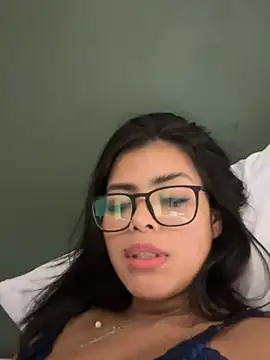 Emilly-musa online show from June 3, 2:45 am