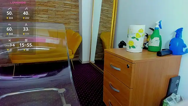 AishaRouhi online show from October 10, 4:06 am