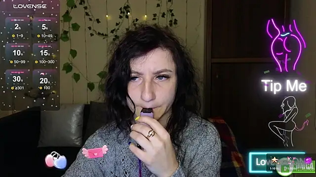 Snapshot of Muse_kitty_jenia chatting on October 28, 6:24 pm Muse kitty jenia online show from October 28, 6:24 pm