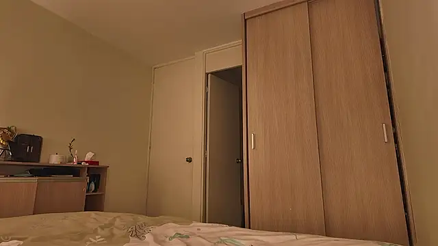 juanasnz99 online show from March 9, 3:31 am