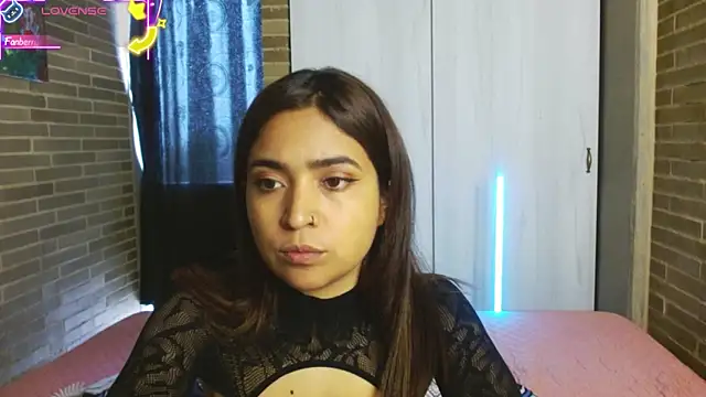 helenacyruss online show from September 30, 4:56 pm