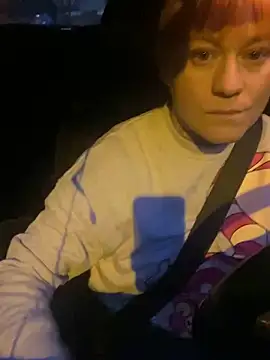 poussichienne online show from March 16, 5:21 am