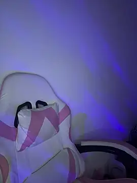 Haanna   online show from April 14, 3:39 am