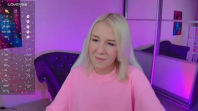 Snapshot of Selenatrend chatting on October 7, 12:31 pm Selenatrend online show from October 7, 12:31 pm