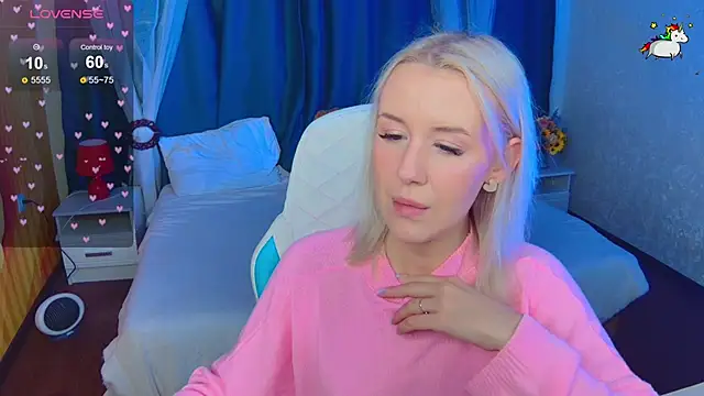 Snapshot of Selenatrend chatting on October 25, 12:24 pm Selenatrend online show from October 25, 12:24 pm