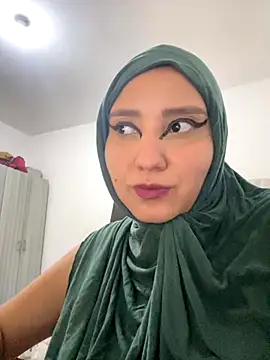 Snapshot of hannahayat chatting on September 29, 8:47 pm hannahayat online show from September 29, 8:47 pm