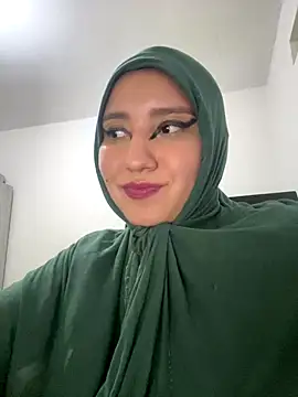 Snapshot of hannahayat chatting on October 20, 10:24 pm hannahayat online show from October 20, 10:24 pm