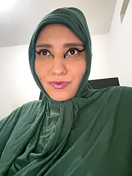 Snapshot of hannahayat chatting on October 22, 11:43 pm hannahayat online show from October 22, 11:43 pm