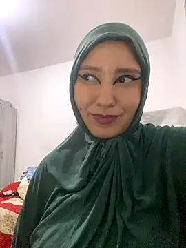 Snapshot of hannahayat chatting on September 23, 12:20 am hannahayat online show from September 23, 12:20 am