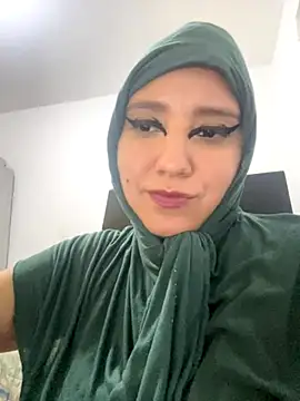 Snapshot of hannahayat chatting on October 31, 10:58 pm hannahayat online show from October 31, 10:58 pm