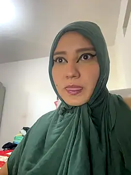 Snapshot of hannahayat chatting on September 9, 2:06 pm hannahayat online show from September 9, 2:06 pm