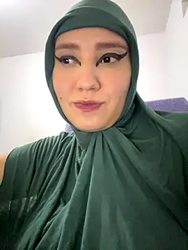 Snapshot of hannahayat chatting on October 27, 1:12 am hannahayat online show from October 27, 1:12 am