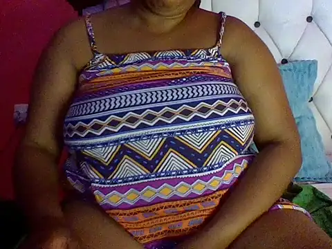 zoey10 online show from October 7, 7:29 pm