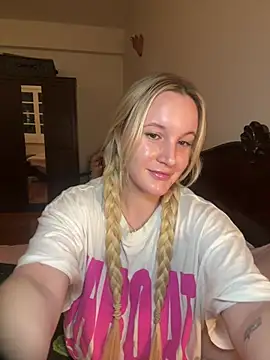 isisxoxx online show from February 15, 9:14 pm