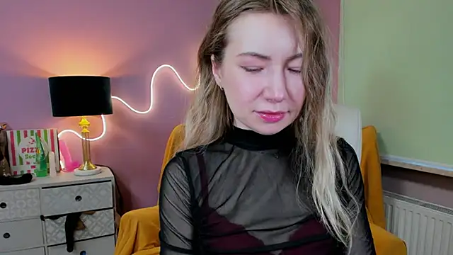 Mia Tasty online show from November 12, 7:39 am