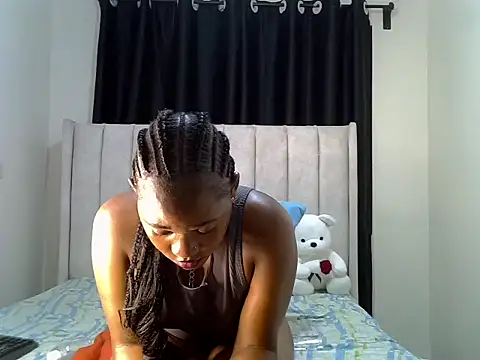 Snapshot of pretty_hearty chatting on October 19, 11:07 pm pretty hearty online show from October 19, 11:07 pm