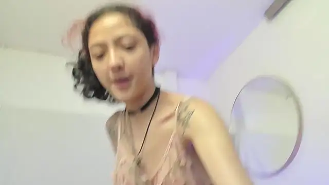 BonnieCute  online show from November 16, 12:01 am