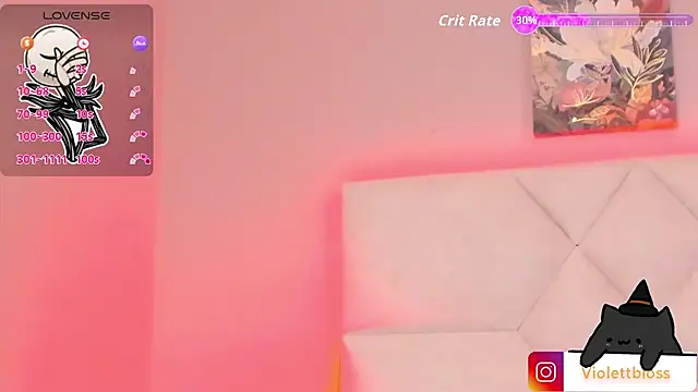 Snapshot of Violettbloss chatting on October 30, 3:31 am Violettbloss online show from October 30, 3:31 am
