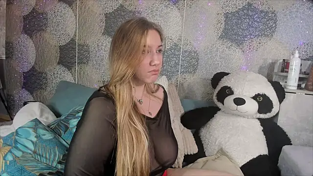 Snapshot of RinDragon chatting on October 23, 9:43 pm RinDragon online show from October 23, 9:43 pm