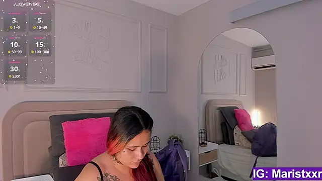 Snapshot of Maristxxr chatting on October 18, 7:37 pm Maristxxr online show from October 18, 7:37 pm