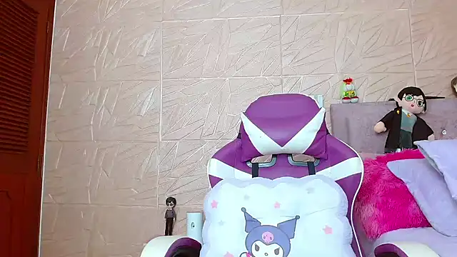 Snapshot of kendallsweet7 chatting on October 7, 7:51 pm kendallsweet7 online show from October 7, 7:51 pm