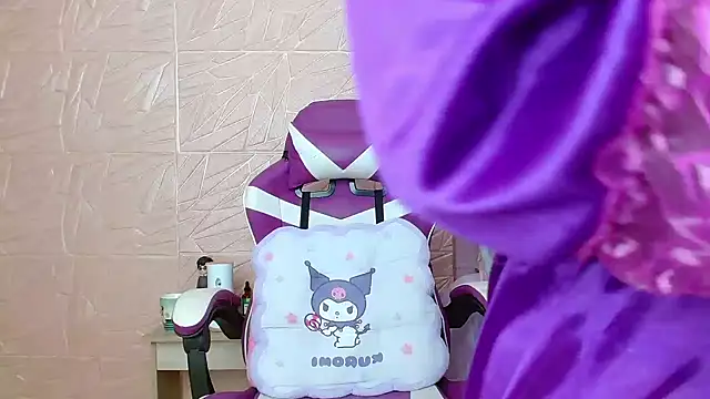 Snapshot of kendallsweet7 chatting on October 4, 8:02 pm kendallsweet7 online show from October 4, 8:02 pm