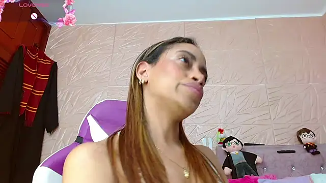 Snapshot of kendallsweet7 chatting on October 30, 7:59 pm kendallsweet7 online show from October 30, 7:59 pm