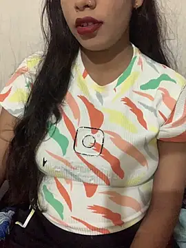 hottiess69 online show from October 7, 5:17 pm