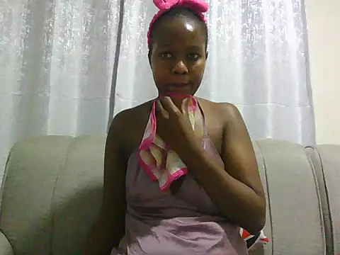 Snapshot of sexy_barbie2024 chatting on October 8, 12:15 am sexy barbie2024 online show from October 8, 12:15 am