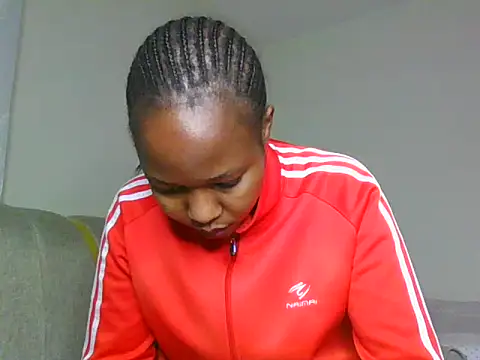 Snapshot of sexy_barbie2024 chatting on October 4, 10:14 pm sexy barbie2024 online show from October 4, 10:14 pm