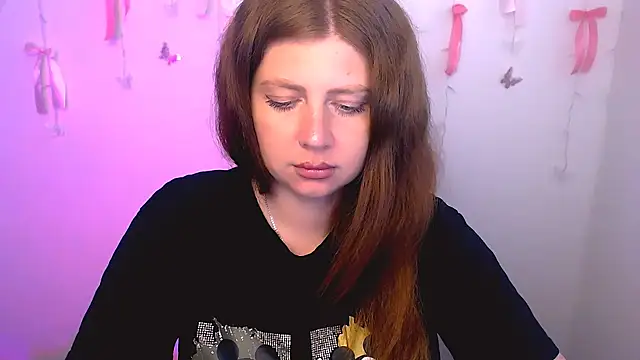 Lizzy Love online show from July 1, 11:21 am