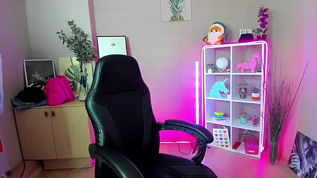 Mermaid N online show from February 28, 2:33 am