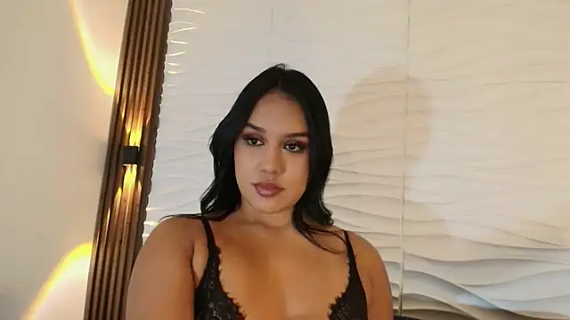 Snapshot of ShanellBlack chatting on October 22, 10:15 pm ShanellBlack online show from October 22, 10:15 pm