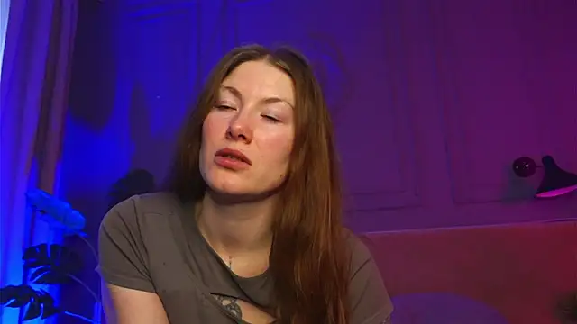 Liv Fay online show from September 24, 3:11 pm