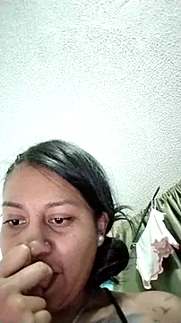 Snapshot of Tiphanydirty3 chatting on November 2, 2:15 am Tiphanydirty3 online show from November 2, 2:15 am