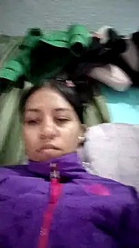 Snapshot of Tiphanydirty3 chatting on September 24, 2:10 am Tiphanydirty3 online show from September 24, 2:10 am