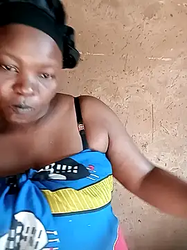 Snapshot of 1Blackertheberry1 chatting on October 4, 1:39 pm 1Blackertheberry1 online show from October 4, 1:39 pm