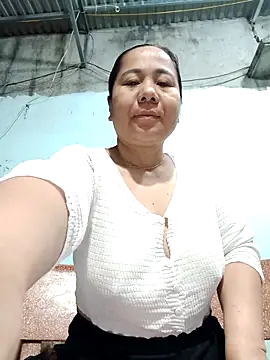 Yang licri online show from March 23, 10:27 pm