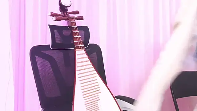 ---MIA--- online show from November 11, 2:14 pm