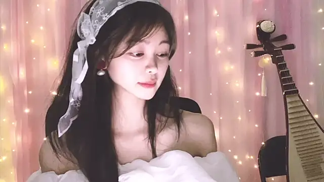 ---MIA--- online show from November 22, 2:20 pm