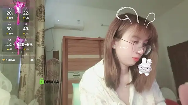 Lili 666 online show from February 14, 12:01 am