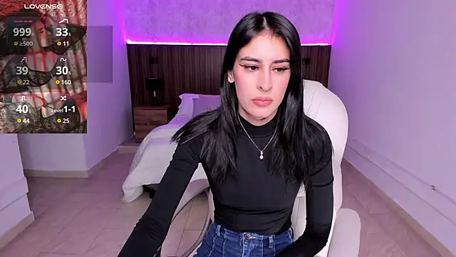 karlaa james online show from January 10, 11:37 am