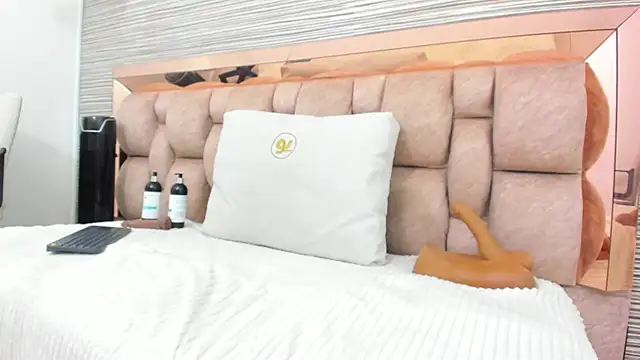 maddy cartter online show from October 11, 2:53 pm