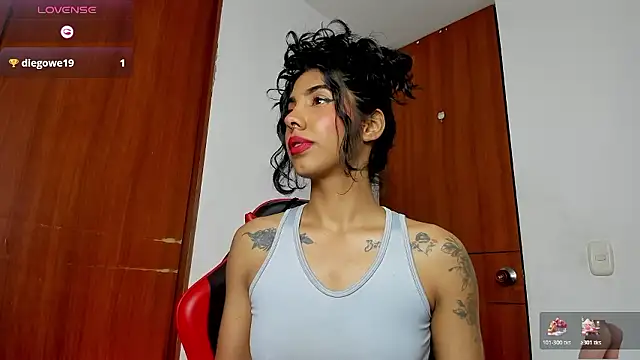 jasmine bunny  online show from January 14, 12:15 am