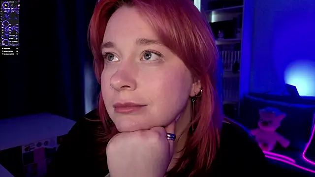 gitera  online show from June 11, 2:53 am