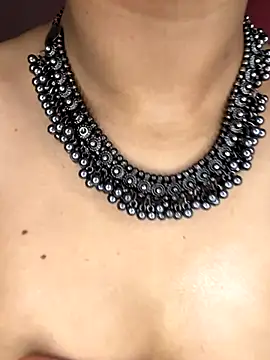 Snapshot of Hot-sexy222 chatting on November 2, 1:53 am Hot-sexy222 online show from November 2, 1:53 am